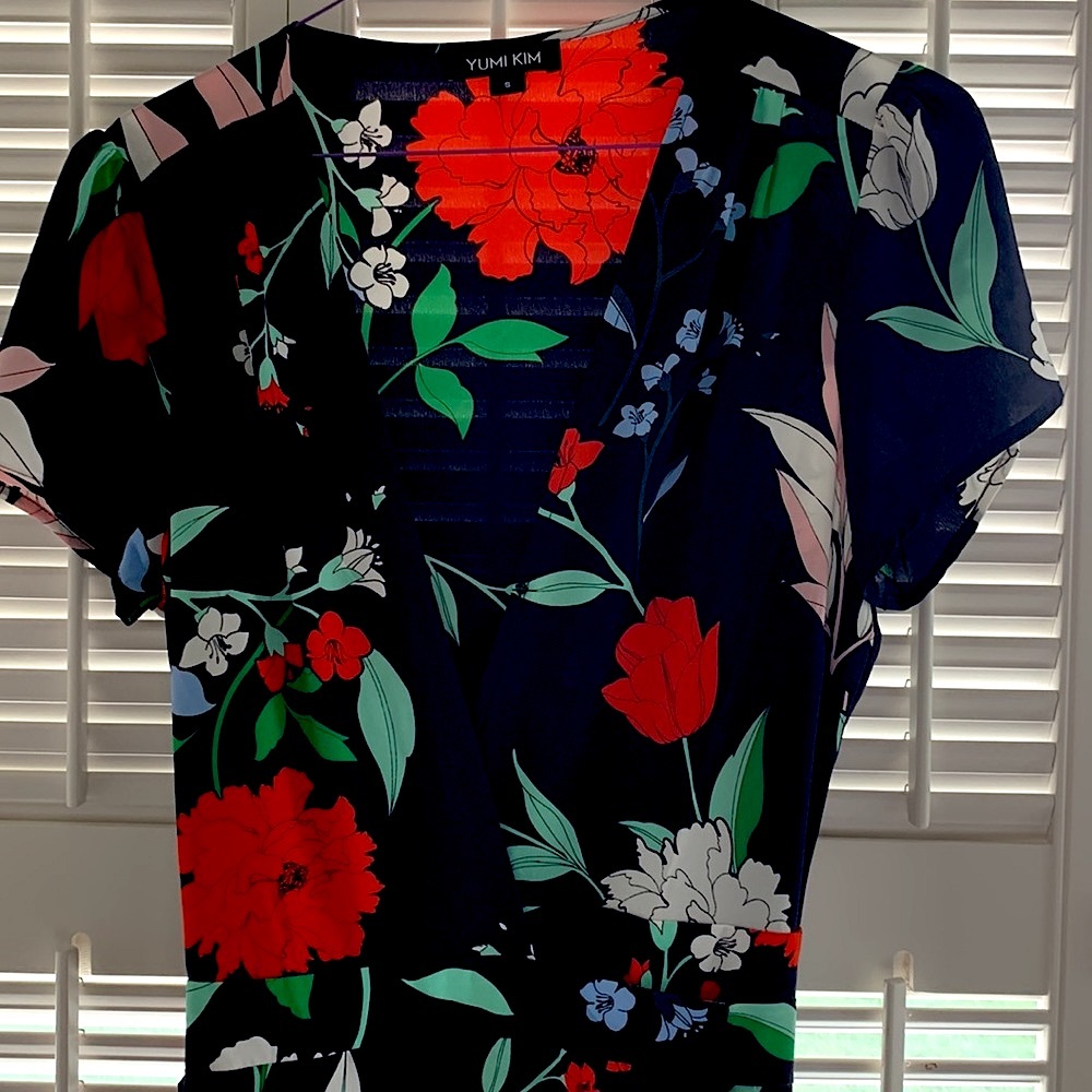 Paradise Pretty YUMI KIM 100% Silk wrap dress